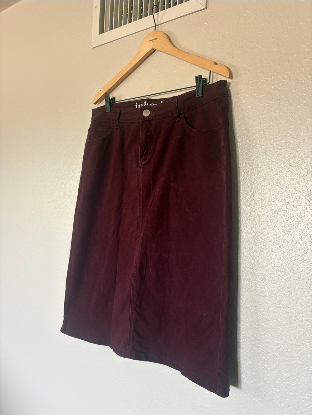 Women's Burgundy Pencil Skirt - Unbranded